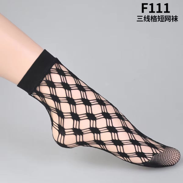 Vintage Lace Women's Socks Mesh Elastic Transparent Ankle Socks Lolita Women's Versatile Fishing Net Black Socks - Image 5